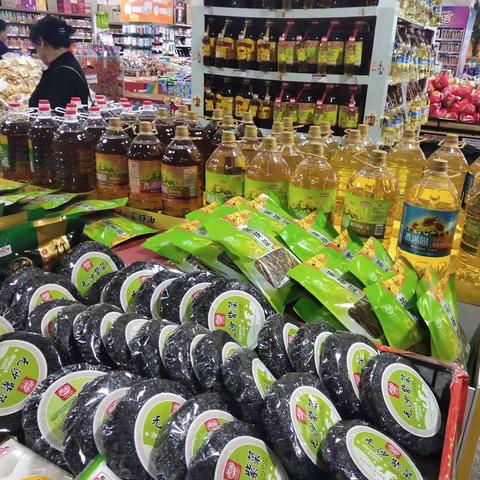 防疫情、系民生、促发展