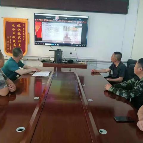 韩家园林业局新街基林场组织观看中药材技术学习