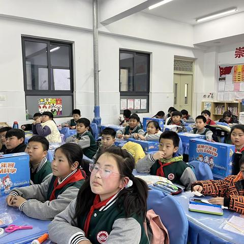 锦绣学校四年级2班鲨鱼课《雨刷器》