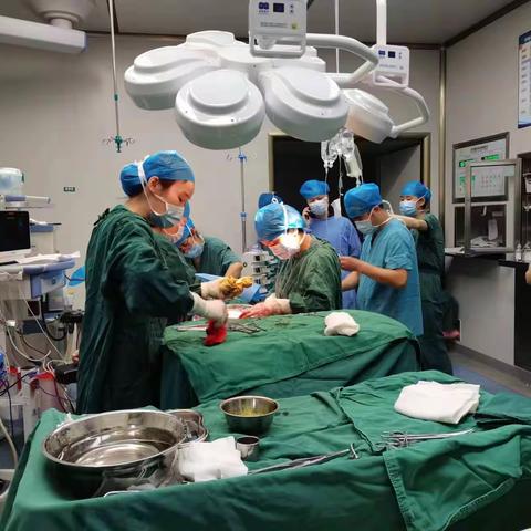 为生命护航——溆浦县人民医院产科成功抢救“胎盘早剥”患者