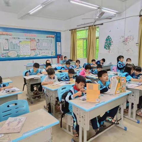 三(2)班语文基础托管