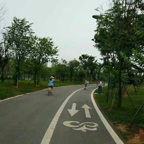 一起骑行吧