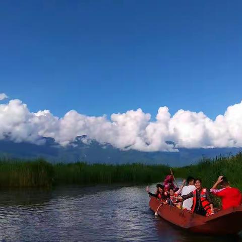 启程泸沽湖的草海