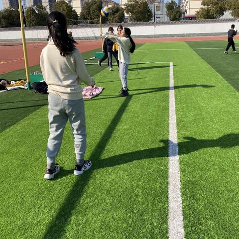 新浦实小排球社团