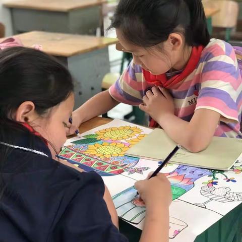 新浦实验小学 绘美社