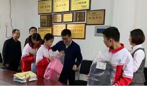 省县建设行业共携手，精准扶贫暖人心