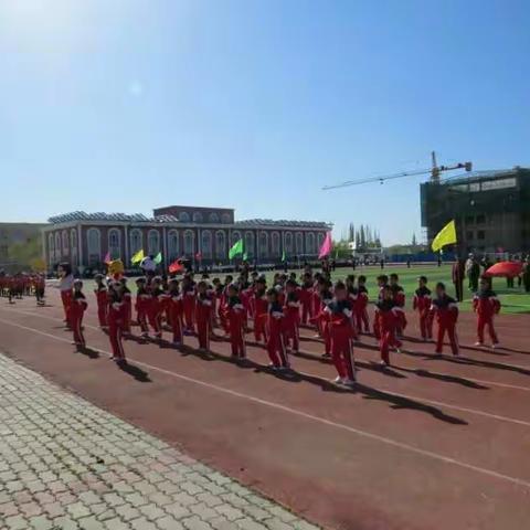 小雨点一家亲运动会剪影
