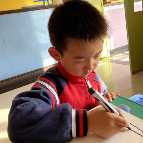 【天河幼儿园】大二班一亩画田精彩瞬间