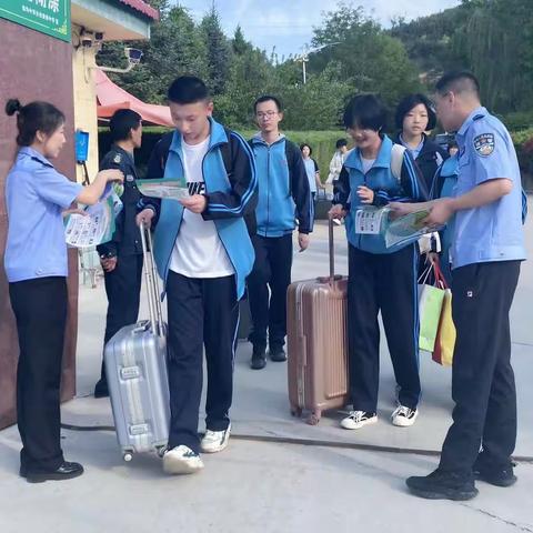 学生不涉毒   校园无毒品