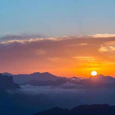 引无数英雄仰止者，                            华山之魂兮   当华山遇见大医 ，人生之幸甚