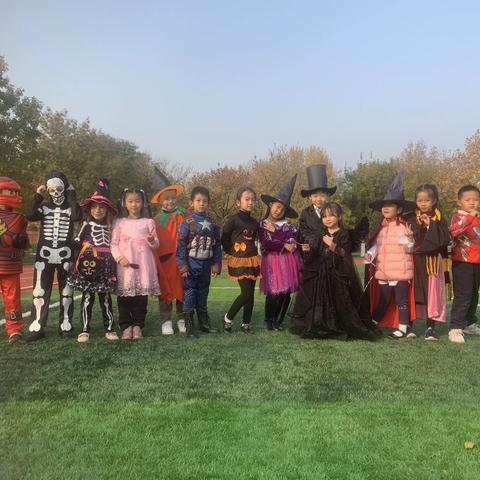 G1B，Halloween