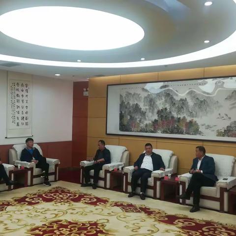 鄠邑副区长毛安接待西安杭州商会来鄠考察