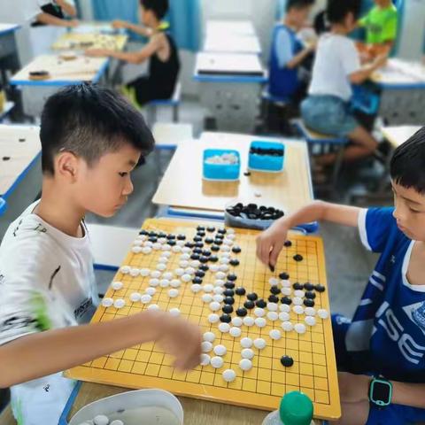 传承国粹，以棋育人——恩江小学暑期围棋兴趣班