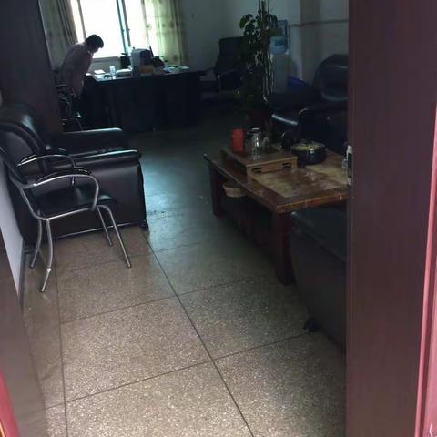 环境卫生整治，贵在坚持