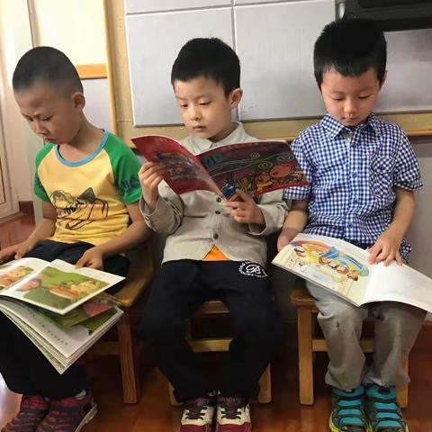 认真的孩子最可爱😘