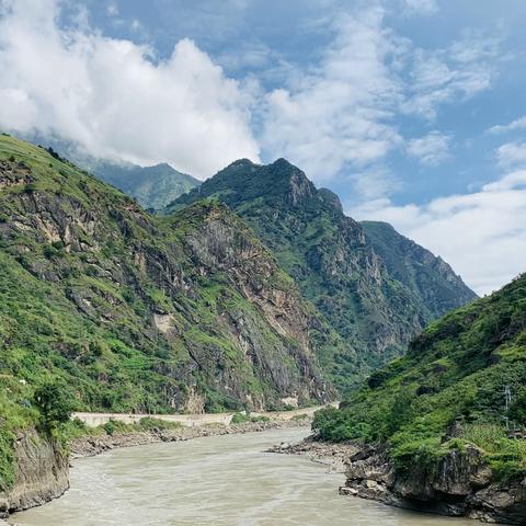 穿过高原（四）云南最美公路