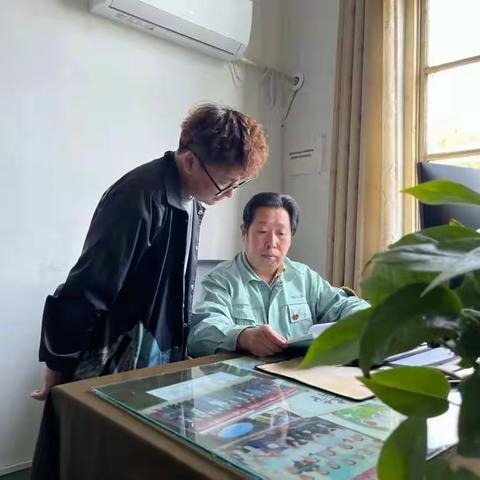 “点赞富平最美科技工作者”——丁松年