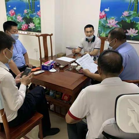 夯实党建堡垒作用，筑牢居民身边"防疫前沿"线