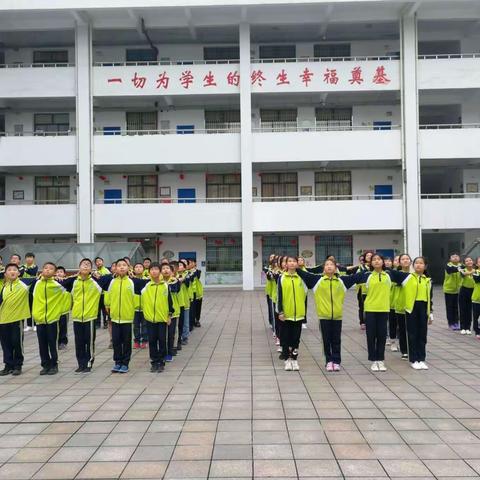 难忘的小学生活