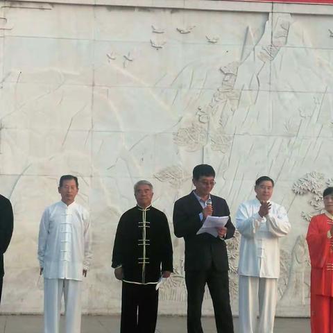 宽城县武术协会迎五一武术展演圆满成动