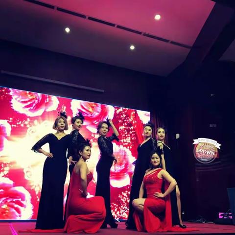 FYM身材管理器打造出属于各自的S曲线。