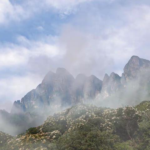 来宾圣堂山游记