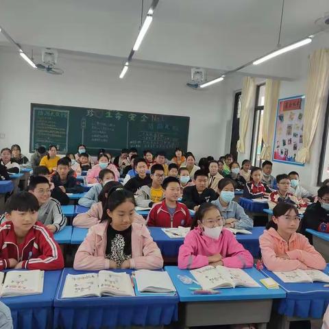 [教学教研]教有所获，研有所得--记数学组教研活动