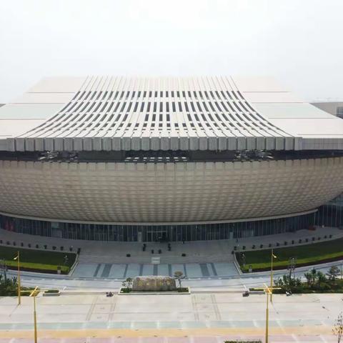 参观郑州市博物馆新馆