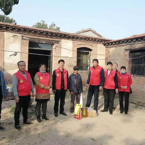 2020年重阳节慰问贫困户活动