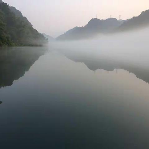 湘东行四：雾起东江