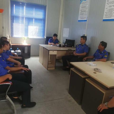 渭北执法分局传达局“清风行动”会议精神