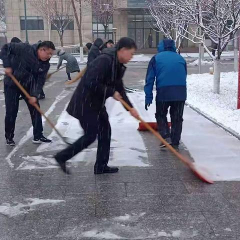 瑞雪兆丰年，安全暖人心