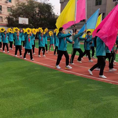 “我运动      我快乐”-------浐灞第二十五小学达标运动会纪实