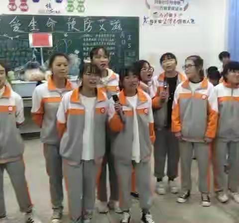 麻拉中学105班文艺晚会后续