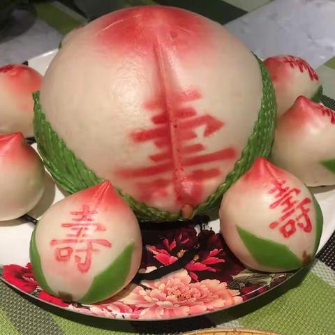 祝亲爱的妈妈，七十大寿生日快乐🎂🎂🎂