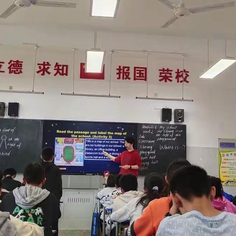 校际交流助成长，听课评课促进步