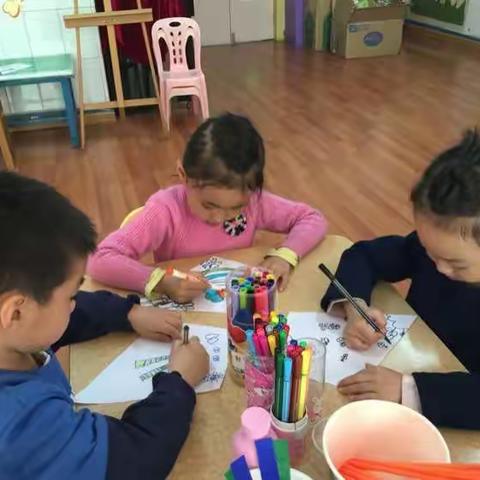 乘着东风放纸鸢！