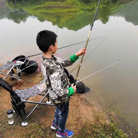 国庆游记.我和爸爸去钓鱼🎣