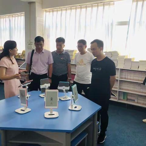 惠阳区良井中心小学到我校开展学习交流活动