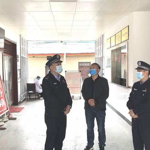 【喜迎二十大忠诚保平安】茅坪派出所深入辖区重点单位开展反恐怖防范督导检查