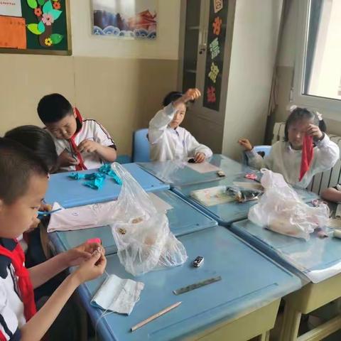 巧手缝沙包  劳动欢乐多—八角第二小学开展综合实践主题研讨课