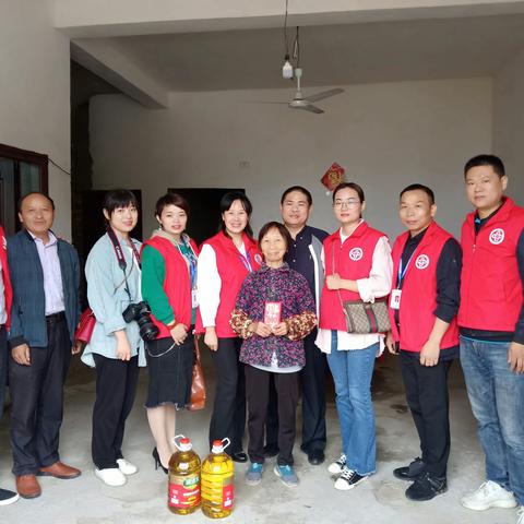 商会扶贫 情暖芦溪