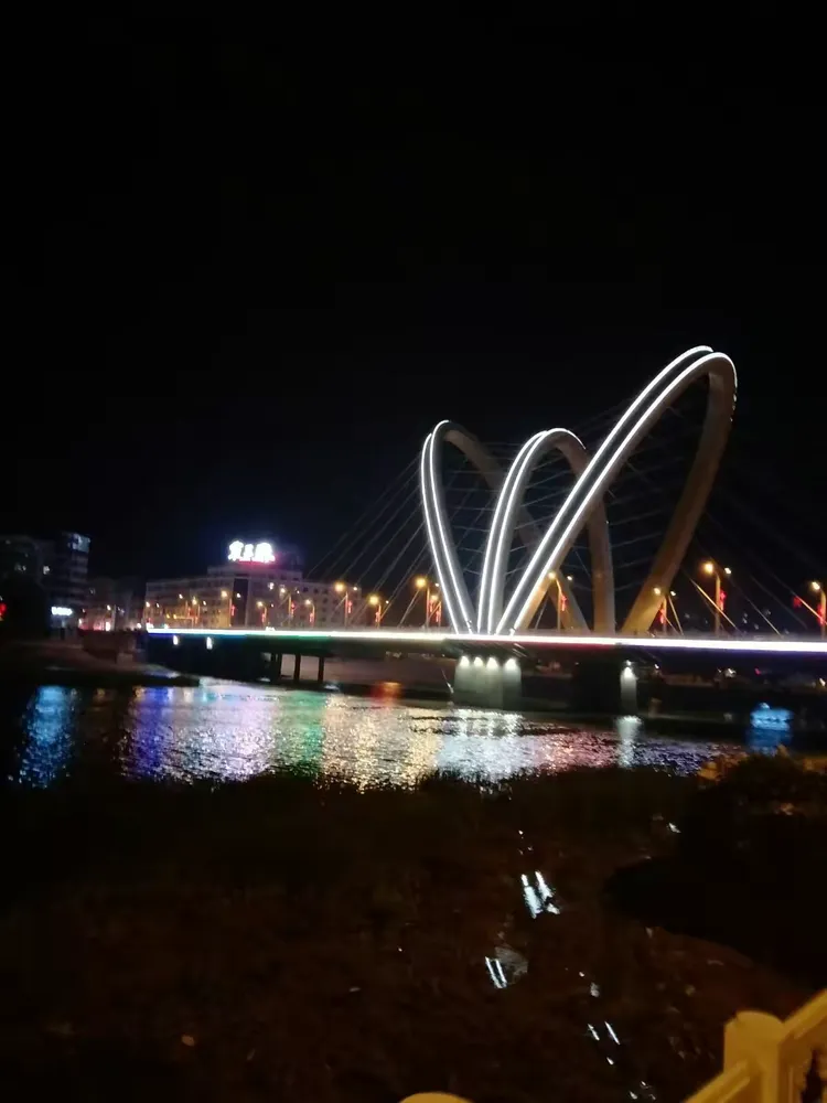 神韵随州 绚丽一桥