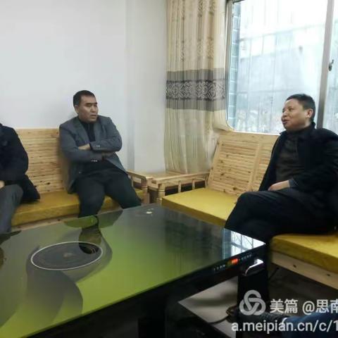 赵昌华帮助亭子坝镇拓展发展思路