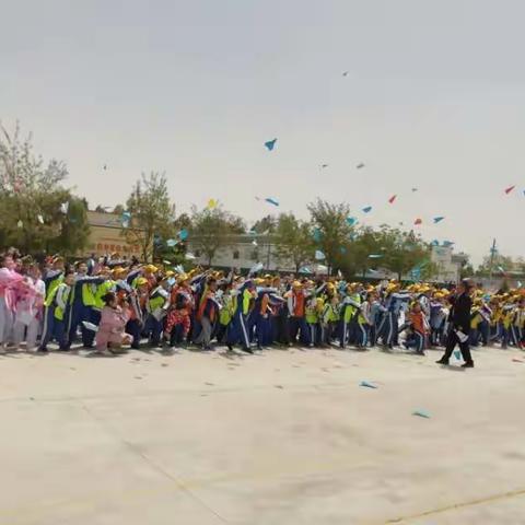 让友谊之花长存～～兰州七里河小学师生来清源镇王庄小学进行研学暨联谊活动