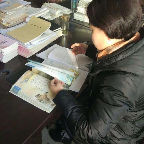 用心用爱去育人——记凤城街道办事处中心小学孙丽老师