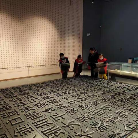 莲池学校21级6班暖莲中队假期实践活动