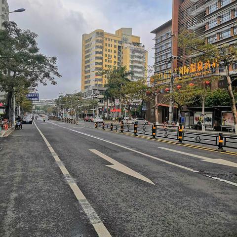 为坚决打赢疫情防控阻击战的椰城人民致敬！