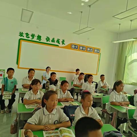 青蓝携手共成长 传承匠心幸福长 ——城南小学开展青蓝工程教学沙龙活动