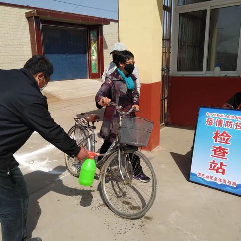 丰润镇大安乐庄小学开学疫情安全应急演练